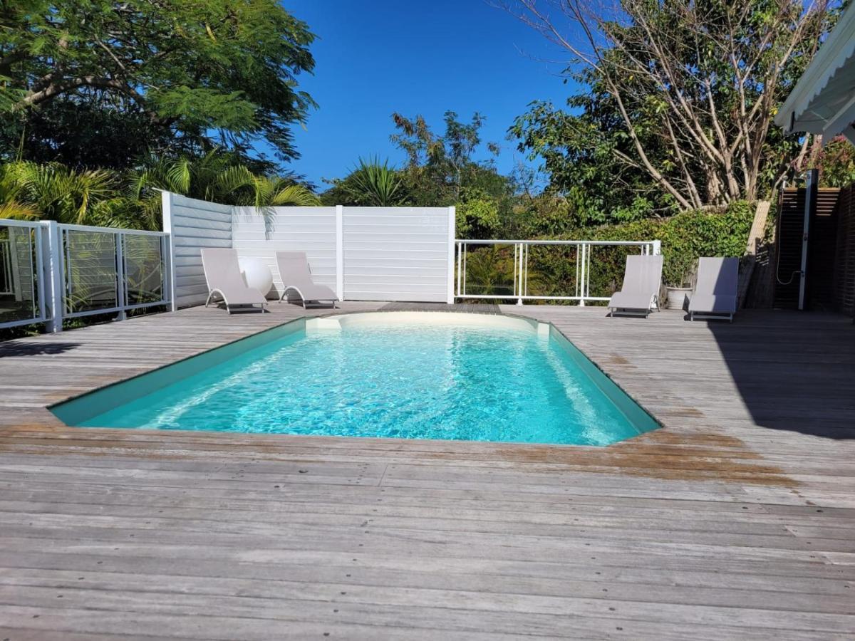 Villa Ste Marthe Avec Piscine, Grande Terrasse, Jardin Intime Et Citerne D'Eau Saint-Francois  Kültér fotó